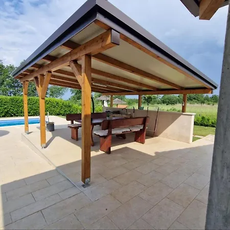 Paliska With Pool For Max 8 Pax In Porec Villa