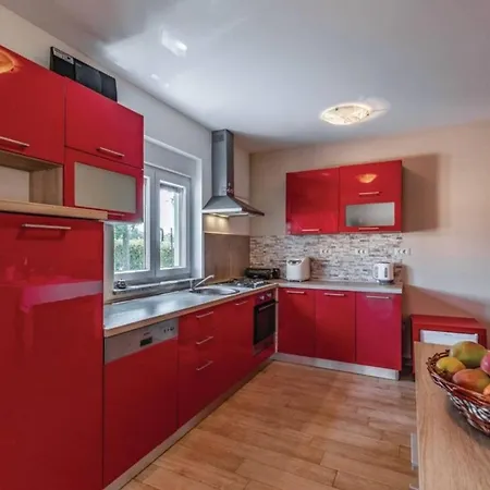 Villa Paliska With Pool For Max 8 Pax In Porec Jasenovica