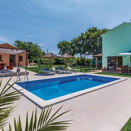 Villa Paliska With Pool For Max 8 Pax In Porec Jasenovica