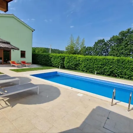 Villa Paliska With Pool For Max 8 Pax In Porec *